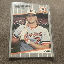 1989 Fleer - Billy Ripken #616 Black Box on Bat Knob F face