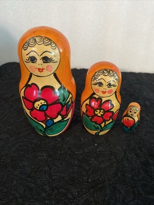 A Set Of 3 Small Handmade Painting Russian Nesting Dolls Orange Wood