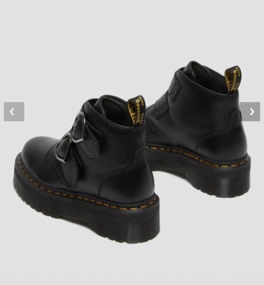 BNIB Doc Martens Devon Heart Platform Boots Size US 7 Women's