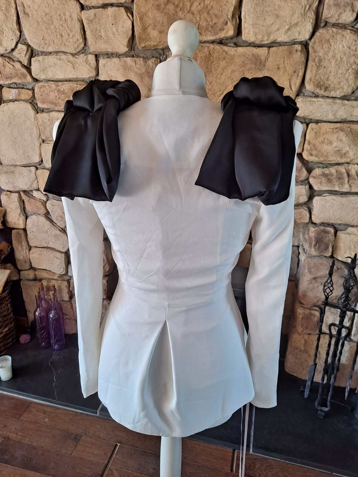 The Dolls House 2 Piece Suit Ivory Size XS BNWT RRP £430 image 3