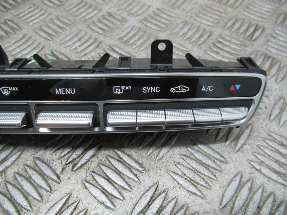 2017 MERCEDES C-CLASS C200 C205 AMG COUPE A/C HEATER CLIMATE CONTROLS REF19252 - Image 3 of 4