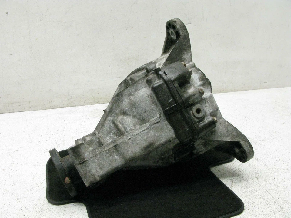 💚 98-05 Mercedes W163 ML350 ML500 ML320 Rear Differential Axle Carrier Assembly - Image 4 of 4