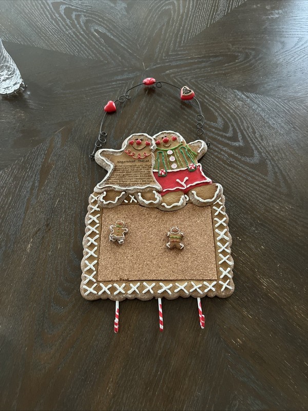 Vintage Gingerbread Hanging Plague W/ Cork Board W/tacs And Keys Holder Hooks