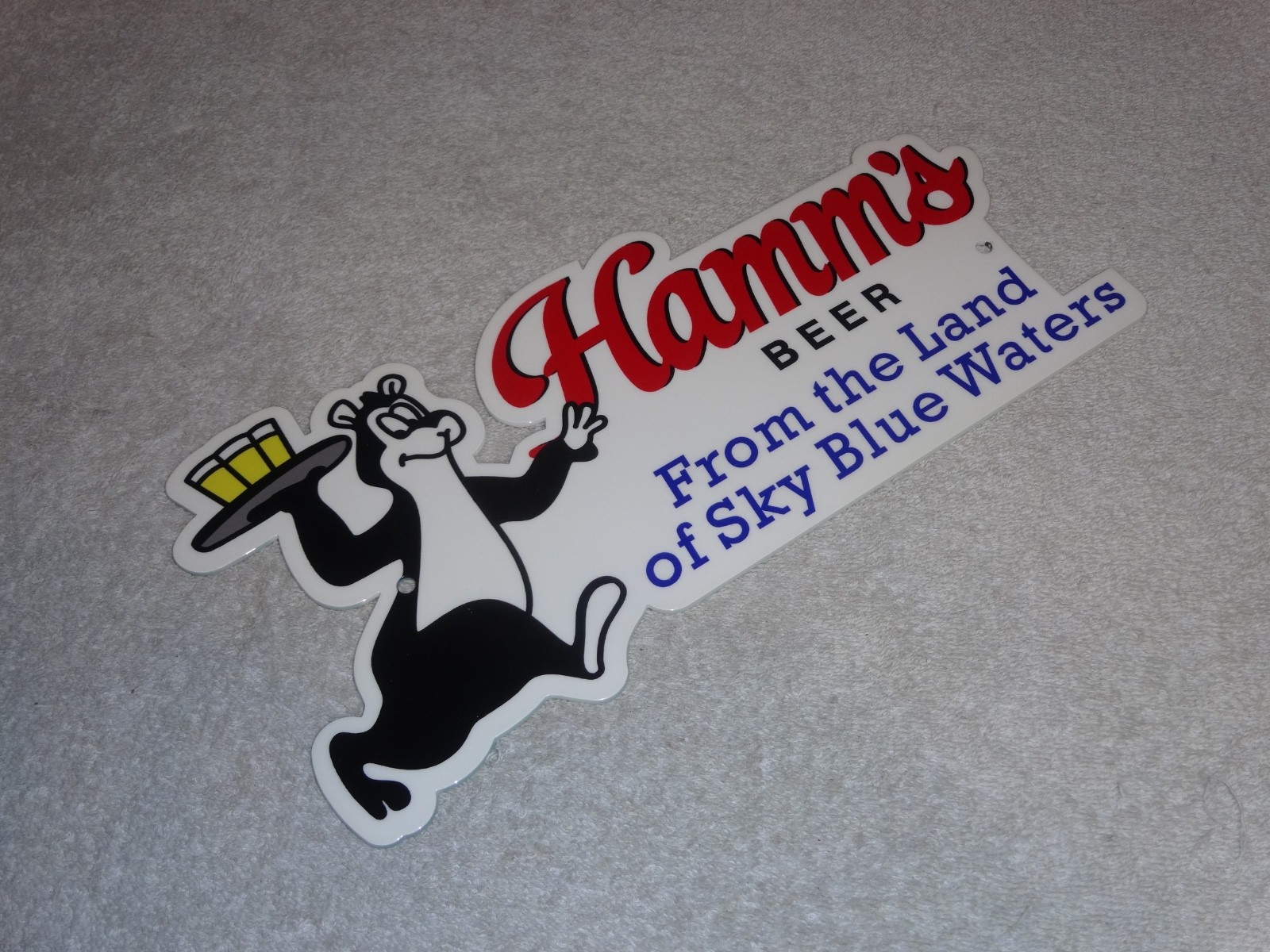 VINTAGE HAMM'S BEER BEAR SERVING HAMMS 1' METAL SKY BLUE WATER GASOLINE OIL SIGN