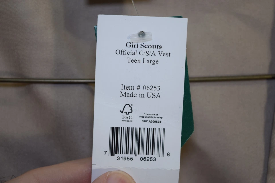 NWT Girl Scouts Official Cadette Senior Ambassador Vest Tan Size L - Image 3 of 4