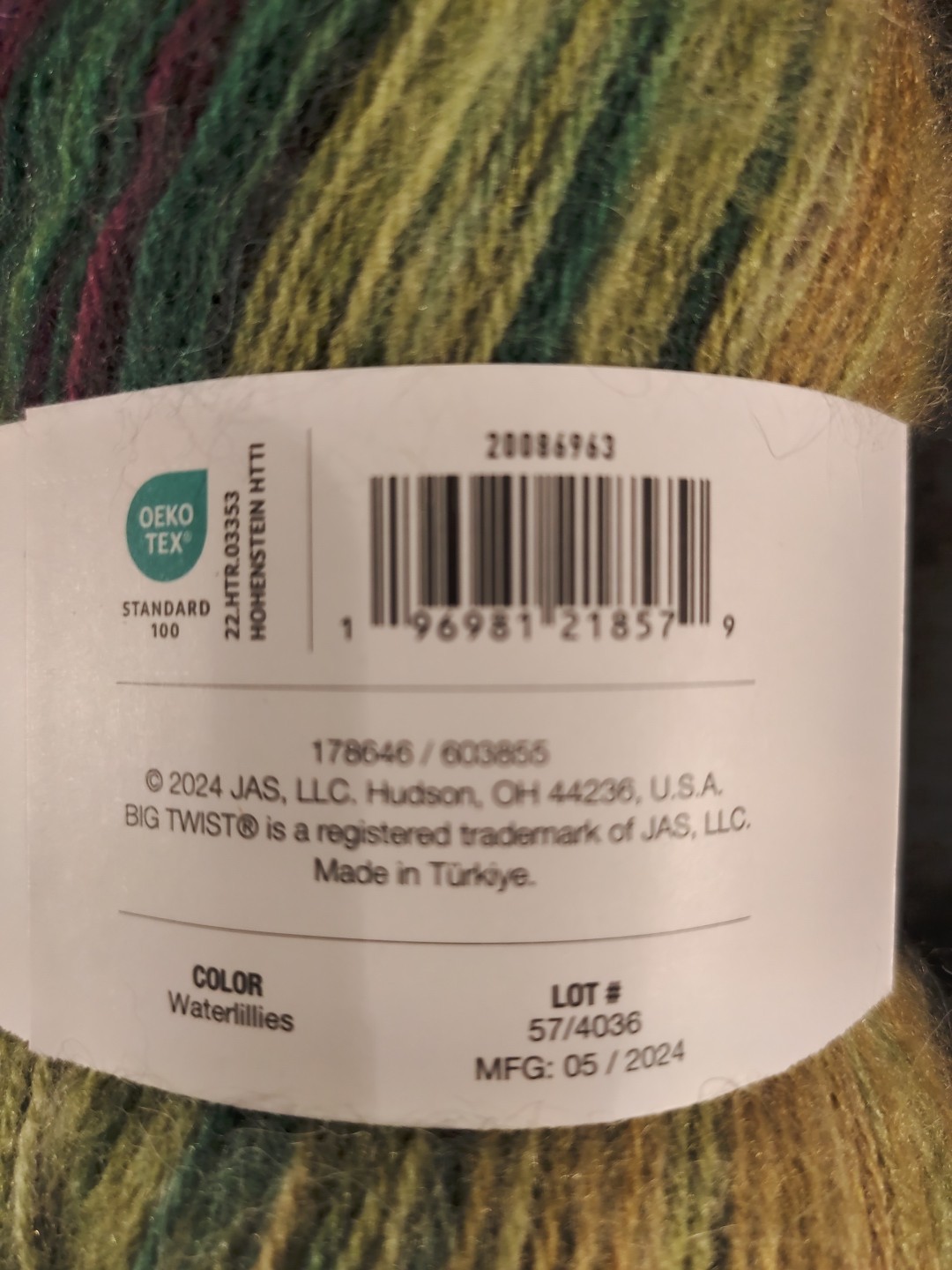 Big Twist BOHO Waterlillies Purple Green Mohair Wool Yarn 590yd Fine Plush