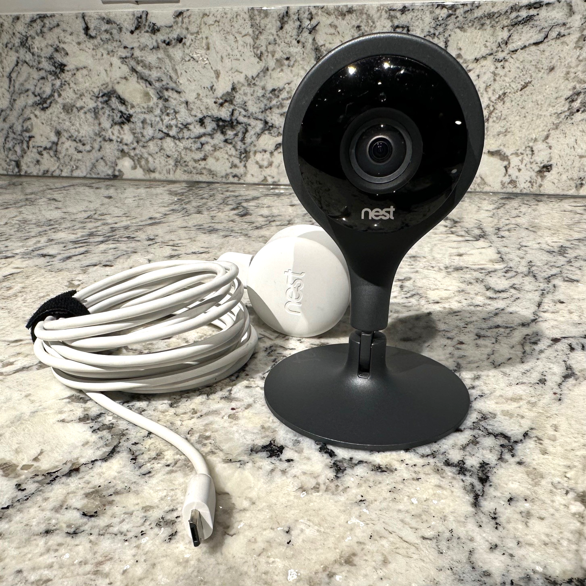 GOOGLE NEST Indoor Camera A0005 1st Gen Night Vision w/OG USB