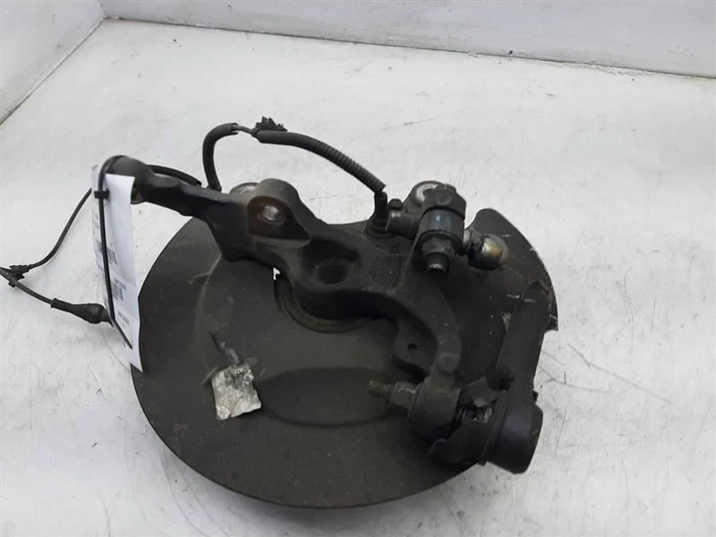 Husillo/nudillo delantero pasajero ABS a través 08/02/09 05-10 FORD MUSTANG AR3Z3105A Foto 2 de 4