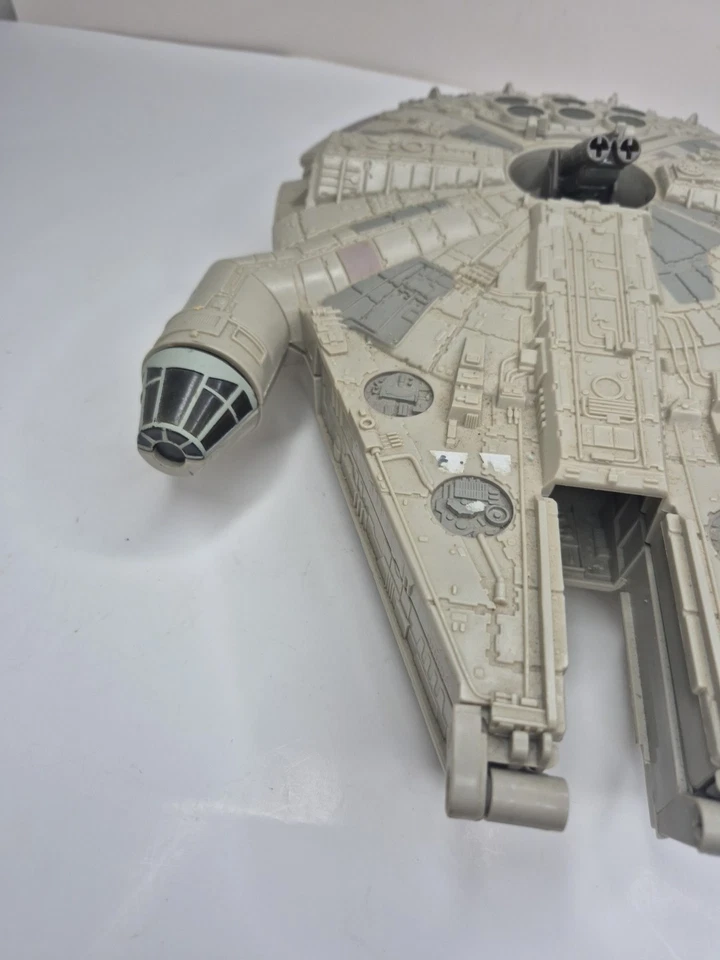 De colección Star Wars Micro Machines Millenium Falcon Juego 1995 Lewis Galoob Toys Foto 3 de 4