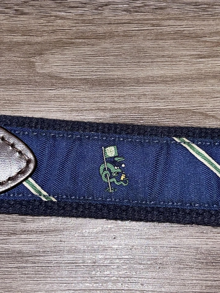 Cinturón Vineyard Vines para Hombres 38 Azul Marino Marrón Cinta Club Golf Hebilla de Latón Hecho en EE. UU. Foto 2 de 4