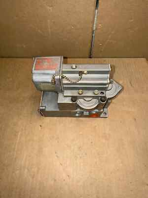 ASCO 8346A11 1/2'' 4-WAY SOLENOID VALVE W/ SUB-BASE 204-298-1, 110-120 VAC, M/O!