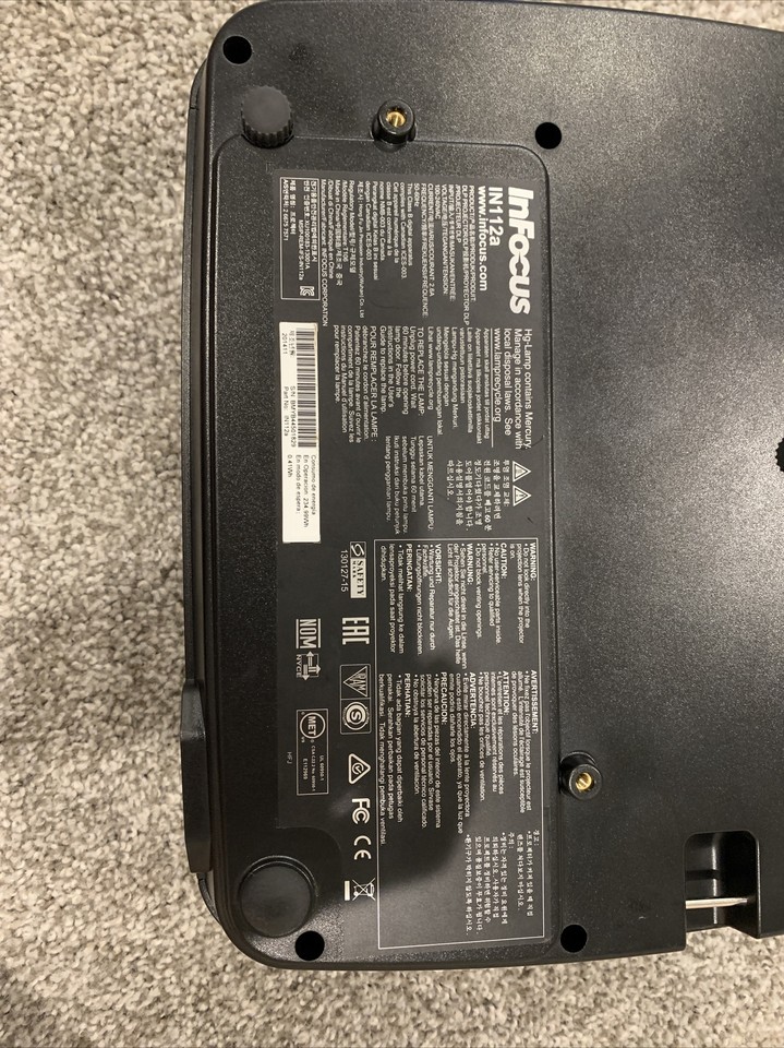 InFocus Projector in112a POWERS ON, NO PICTURE *READ DESCRIPTION* | eBay