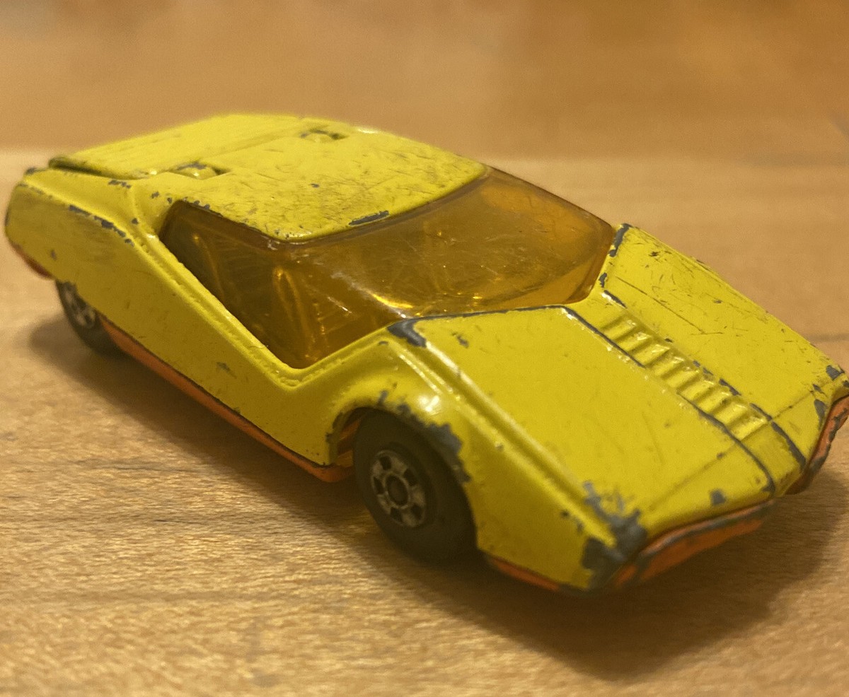 Vintage Matchbox Superfast 1975 Datsun 126 England Lesney