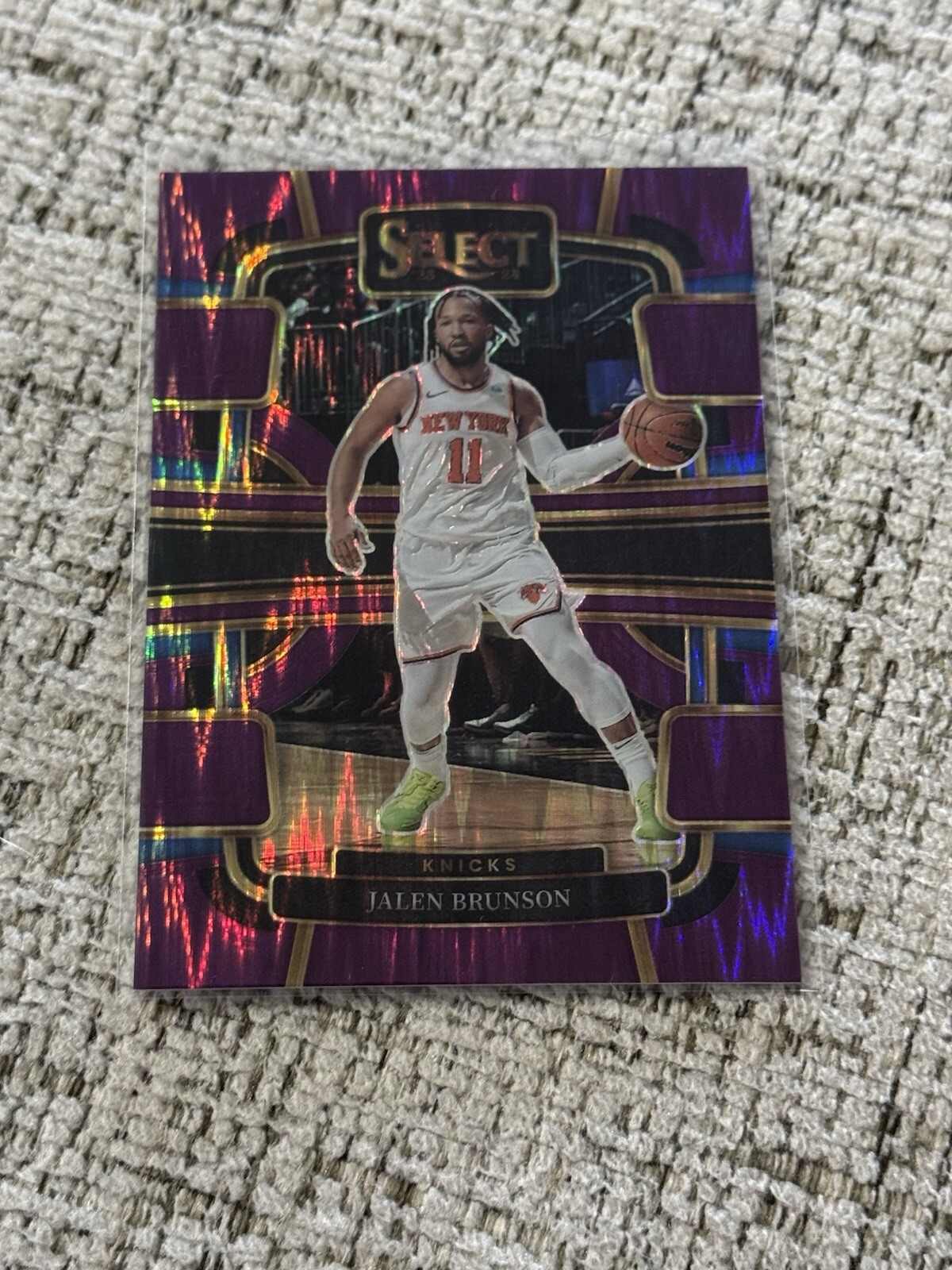 2023-24 Jalen Brunson Panini Select Purple Shock /175 #7