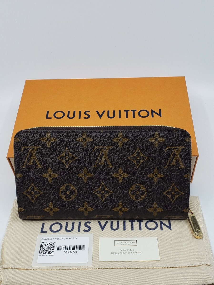 【LOUIS VUITTON】Zippy Wallet 財布 Vivienne Holiday Monogram s-l1200.jpg