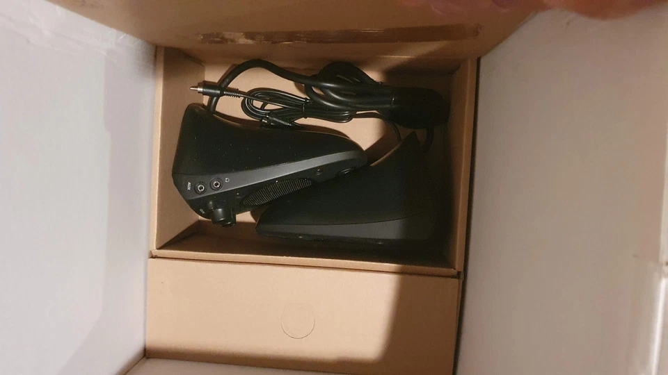 Logitech Z623 2.1-Kanal 200W Lautsprecher System mit Subwoofer - Schwarz... - Bild 3 von 4