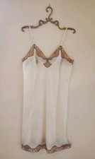Vintage EMILIO PUCCI FORMFIT ROGERS SLIP 38