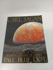 Carl Sagan Pale Blue Dot Softcover Book 1st Edition 1994