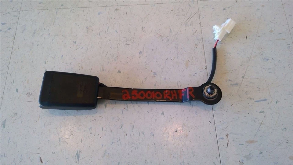 Hebilla para cinturón de seguridad pasajero delantero derecho negro se adapta a 13-18 MAZDA CX-5 108621 Foto 4 de 4