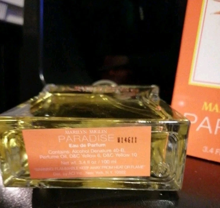 Marilyn Miglin Paradise Eau de Parfum Spray Perfume para Mujer 3.4 fl oz. 100 ML Foto 3 de 3