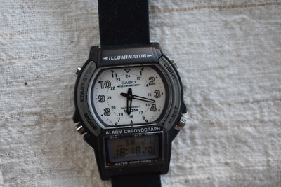 CASIO AW-61 イルミネーター アナデジデュアルタイム メンズウォッチ Casio Men's Quartz Black Dial Black Resin Analog/Digital