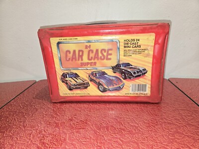 Vintage 24 Car Case With Tray By Tara Toy Corp. Model 20150 Die Cast Mini Red