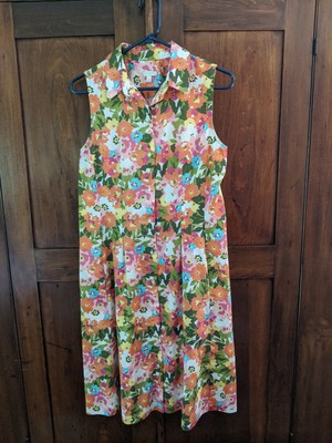 floral shirtwaist dress