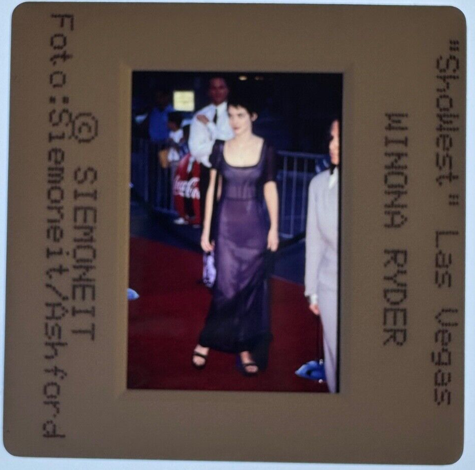 winona ryder purple dress Winona Ryder Flaunt 1999 Dress