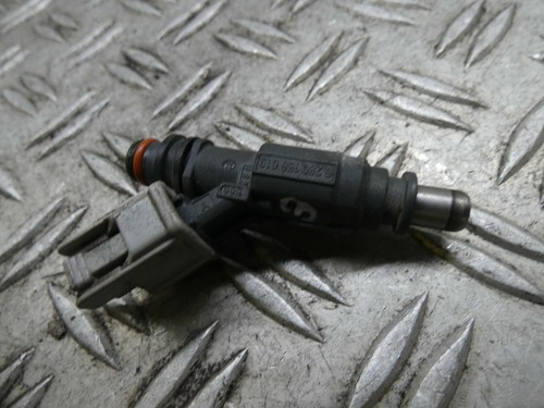 Toyota Corolla E12 Einspritzdüse 0280156019 (3) BJ.2006 NR.2