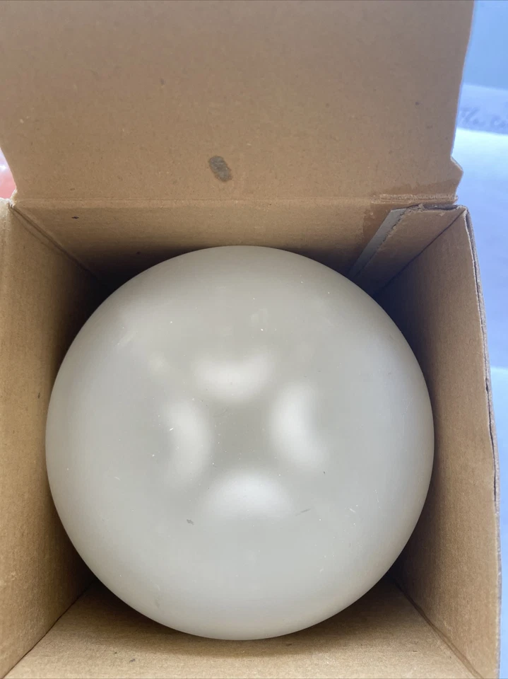 BulBrite  CF18R30WW 18 Watts Energy Saving  Warm white 2800K Replaces 75 Watt - Image 4 of 4