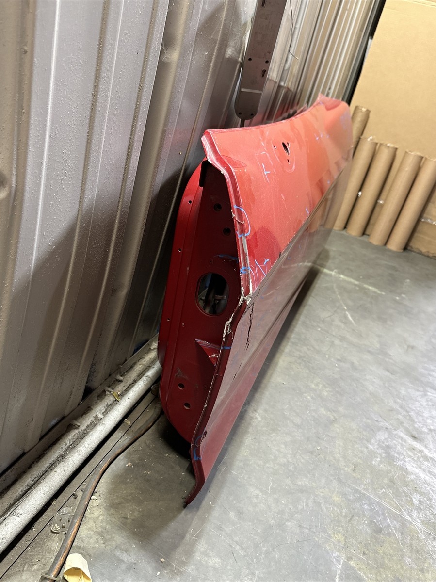 2005-2013 Chevrolet Corvette C6 Left LH Driver Side Door Shell