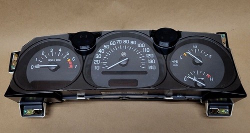 02-05 BUICK LESABRE INSTRUMENT GAUGE CLUSTER SPEEDOMETER   *your miles