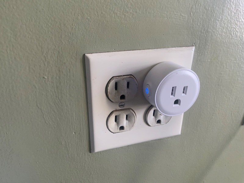 Smart Socket Turn ON/OFF Electronics From Anywhere