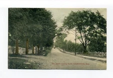 Leominster MA 1909 postcard, Elm Street view looking North, dirt road