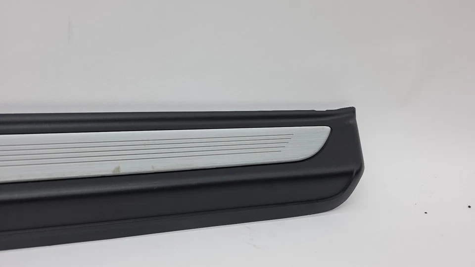 12-18 BMW F12 F13 6-Series M6 Right Side Door Sill Scuff Step Plate Cover OEM - Image 2 of 4