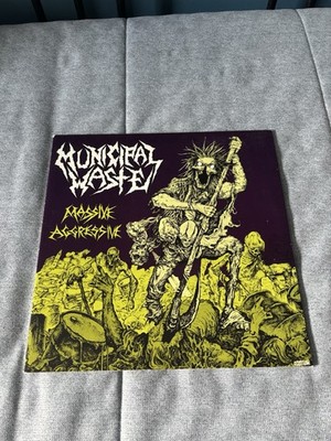 Municipal Waste   Massive Aggressive LP 2009 UK Gatefold VG+ Thrash