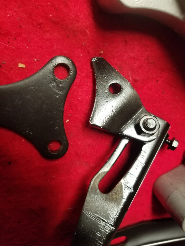 1970 Pontiac GTO Bonneville Grand Prix suportes de compressor CA 350 400 455 #1 - Imagem 3 de 4