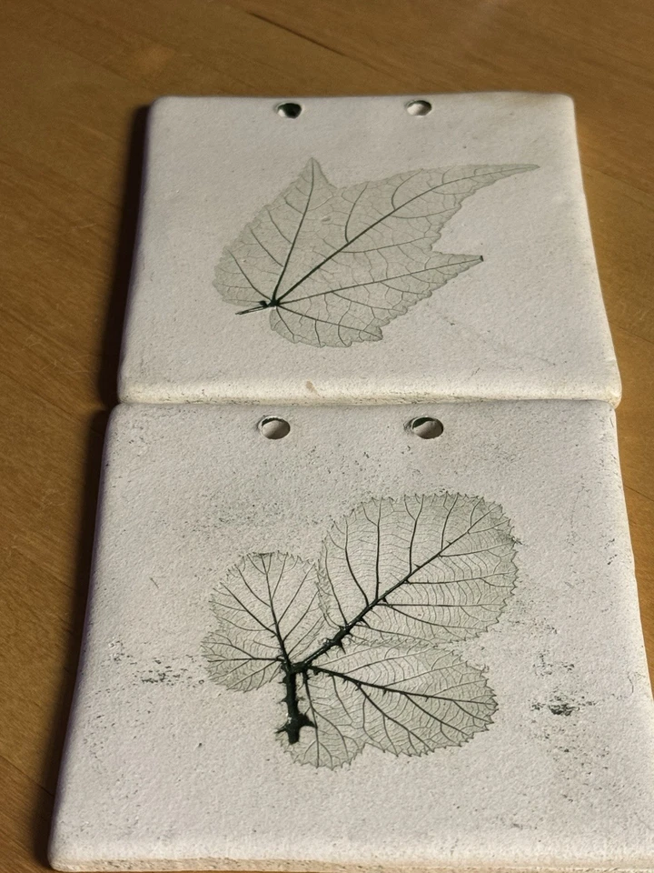4421 Two Clay Fired Hangable Leaf Tiles 4.3 x 4.3 Inches Weigh 12.4 Ounces - Image 3 of 3