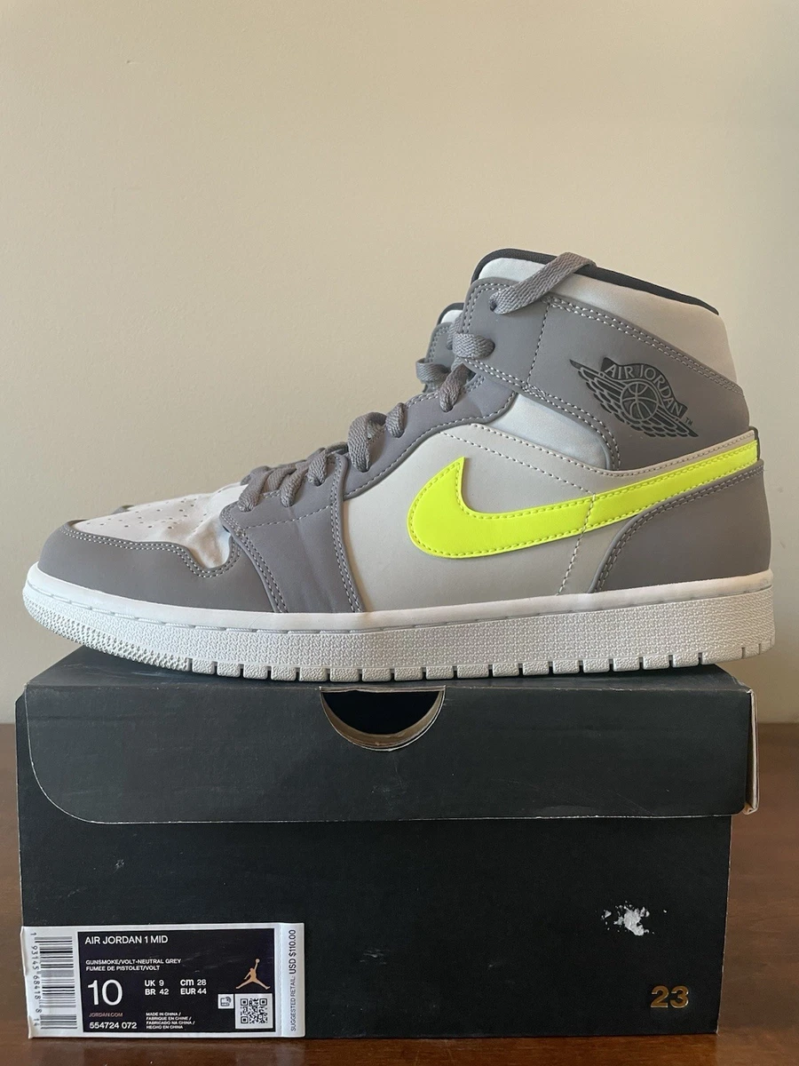Preços baixos em Jordan 1 Mid Gunsmoke Volt | eBay