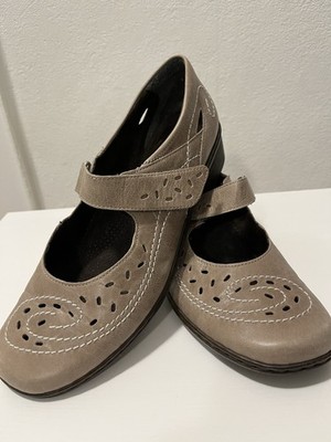 neue Sandalen von Aro aus echtem Leder, Gr. 39