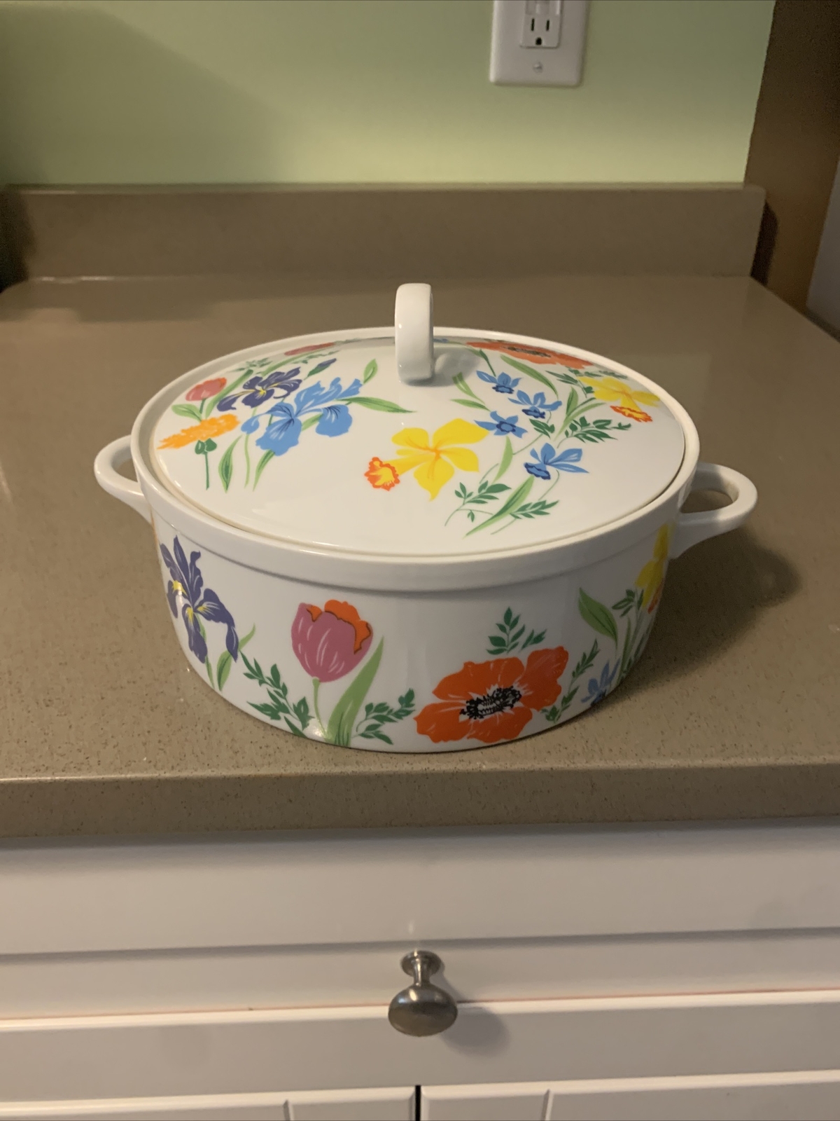 Sigma Taste Setter Floral Primavera 8” Ceramic Lidded Casserole Dish, Japan