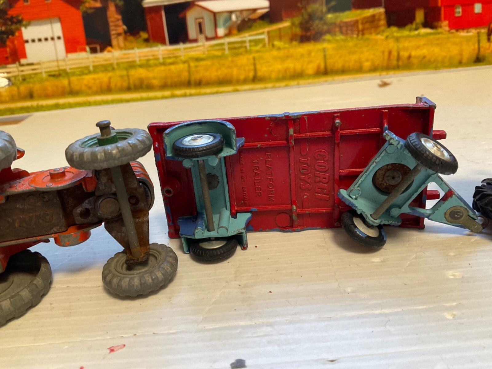 FERGUSON 65.LOADER,4 TRAILER.FIELD