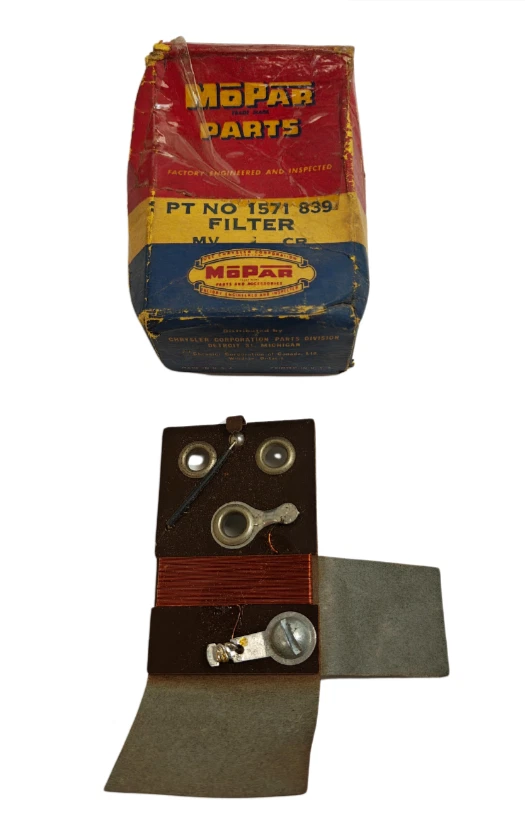 Dodge Plymouth Chrysler Wagon 1954-1956 radio medidor de combustible filtro 1571839 nuevo en stock Foto 2 de 4