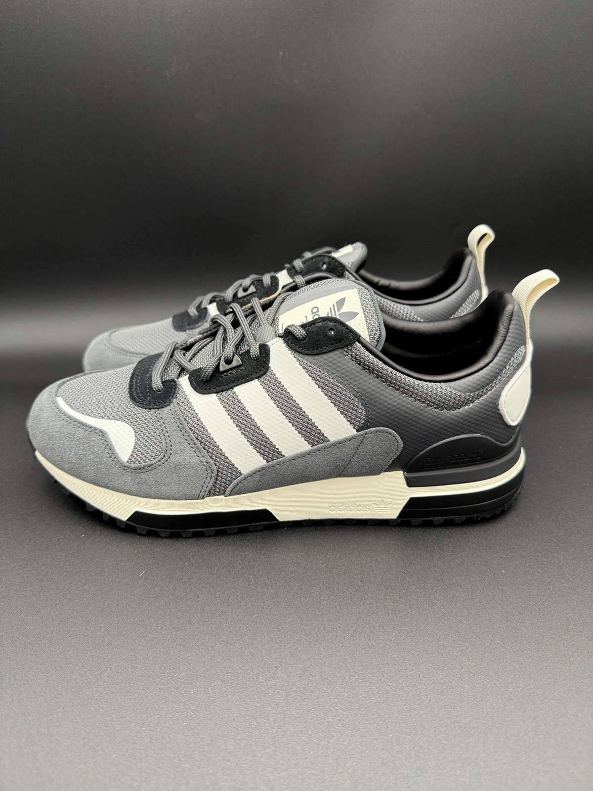 Adidas Originals ZX 700 HD Men's Running Shoe Athletic Sneaker Footwear H01851 thumbnail 7