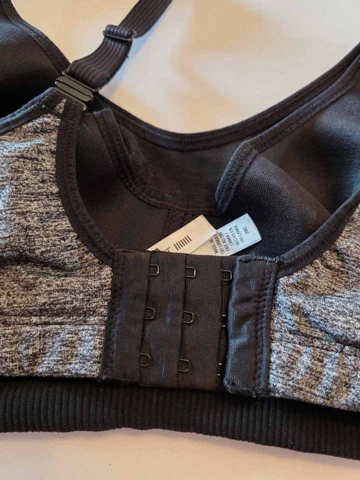 VSX Victoria's Secret Sport Bra Women's Size 38D Heathered Gray Support Gym Yoga - Image 3 of 4