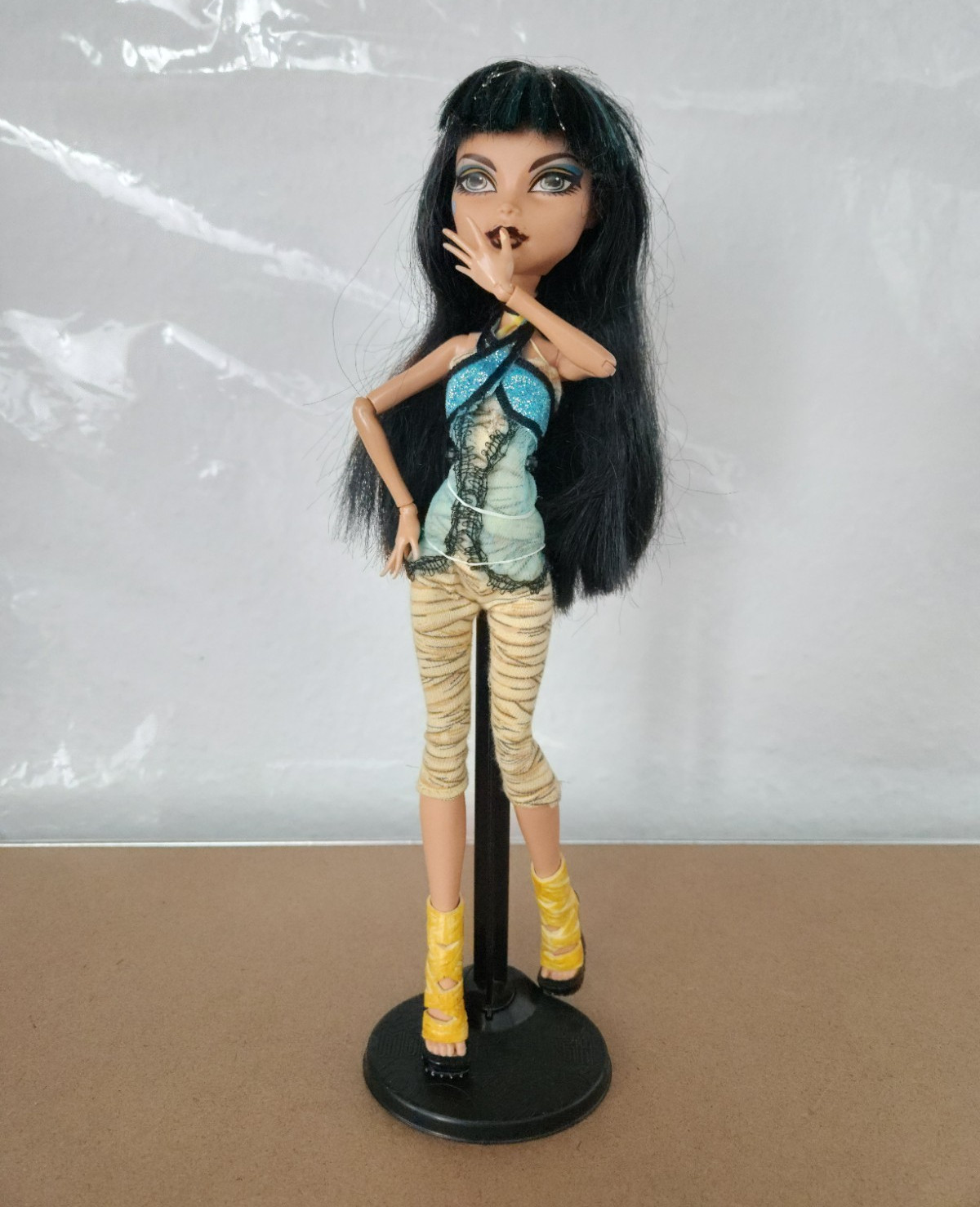 Mattel Monster High Cleo de Nile G1, Wave 1, 2008, schwarzes Haar, Ständer
