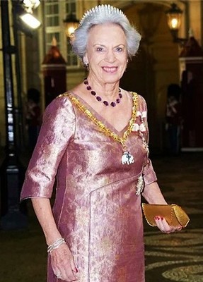 4 Postkarten Prinzessin Benedikte von Dänemark