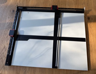 DURST Cofram 304 30X40cm Vergrößerungsrahmen Enlarging Easel Belichtungsrahmen