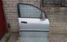 Porte avant et accessoires Mitsubishi SPACE WAGON