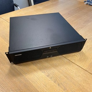 Hikvision DS 9664NI M8 64ch IP Net Video Recorder 12 Disk Rackmount w/ Remote